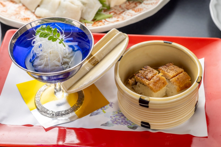 아이치현 미나미 치타 지금 밖에 맛볼 수 없는 일품 「아오카이석」