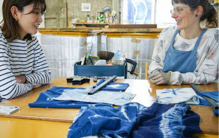 天然藍染体験：淡路島で学ぶスローファッションとサスティナビリティ