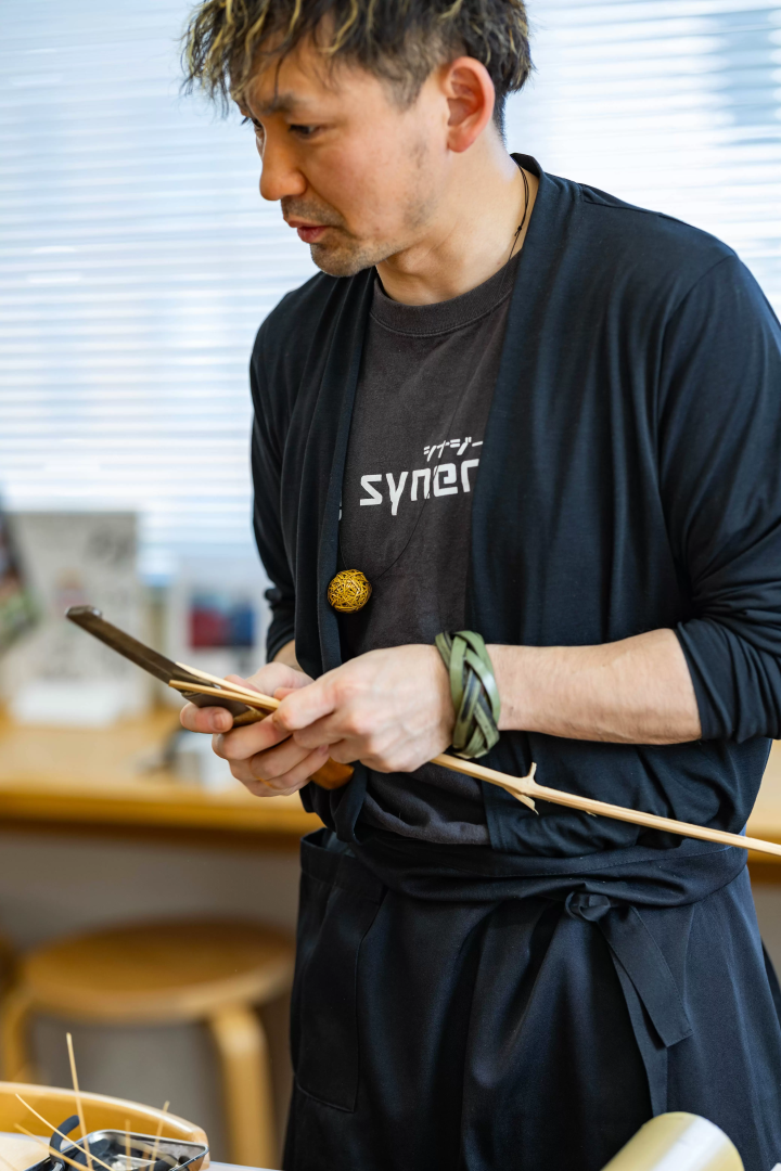 염색하고 만드는 대나무 팔찌