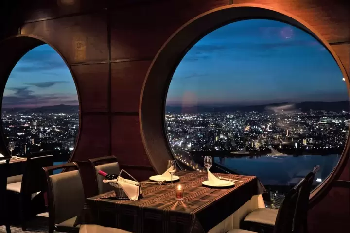 Enjoy a Date in Osaka! 13 Romantic Spots and Relaxing Hideaways