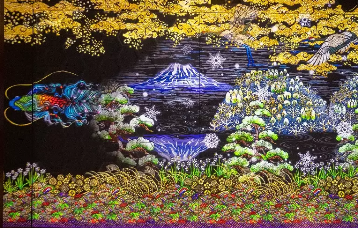 Experiencing in Kobe, an artistic port town. “átoa”, a unique fusion of aquarium and art