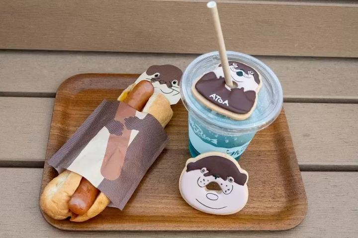 ▲ The facial expression of the otter cookie served with the drinks is so cute!