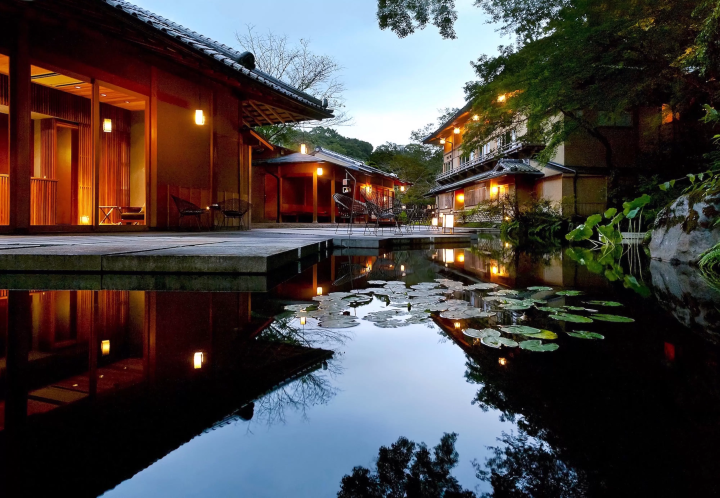 Enjoy the Autumn Leaves in Kyoto! 4 Hoshino Resorts Hotels to Choose From