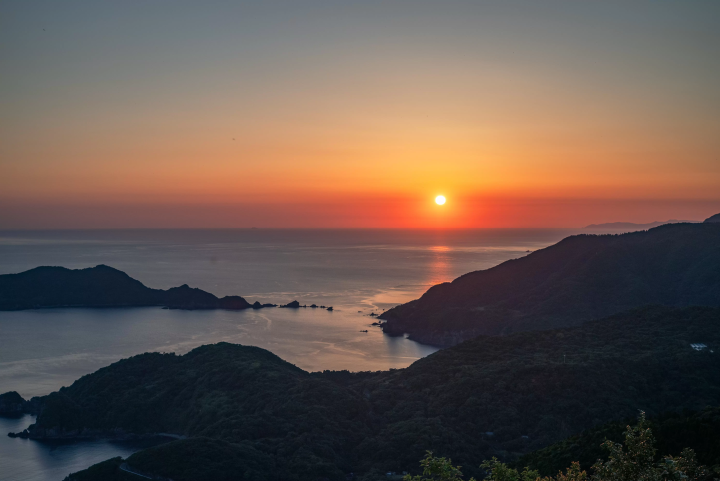 南萨摩市位于鹿儿岛的哪里？