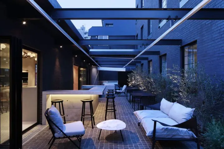 CEN DIVERSITY HOTEL & CAFE