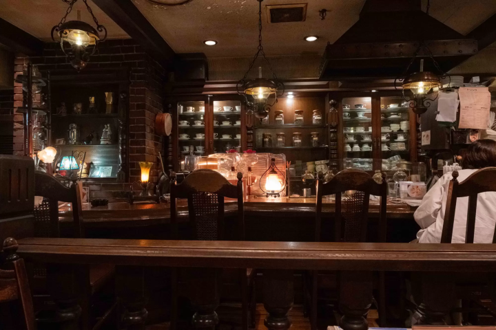 [From Eeyan ! Osaka Shopping Street]在流淌著溫柔時光的復古場所，享受美味布丁的悠閒時光