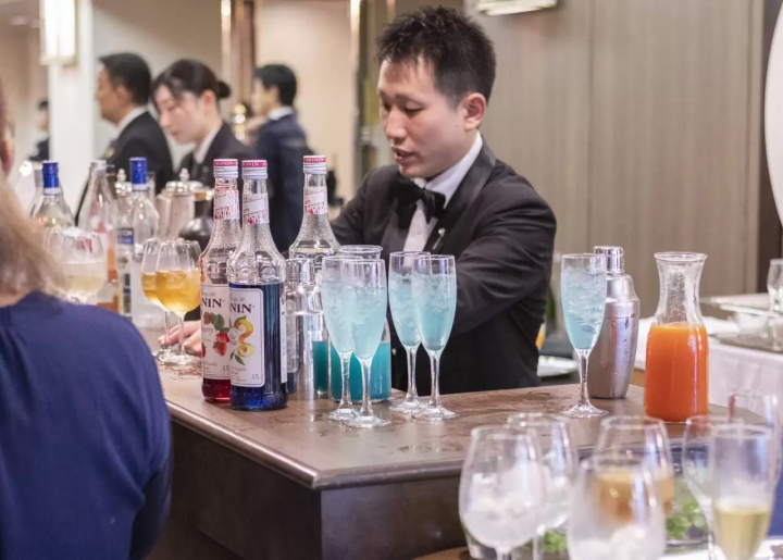 【국제파 낙어가 미유테이 류라쿠 우키요에와 즐거운 고전 낙어와 최상의 만찬회 리포트】