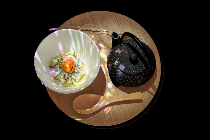 풀코스와 디지털 아트가 융합하는, TREE by NAKED yoyogi park의 「먹는 아트 체험」