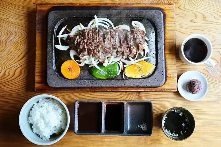 午餐可以享用熊本红牛肉的餐厅（熊本市版）