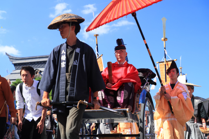 [Held on October 9th and 10th] The highlight is the gorgeous floats! Learn more about the traditional autumn Takayama Festival