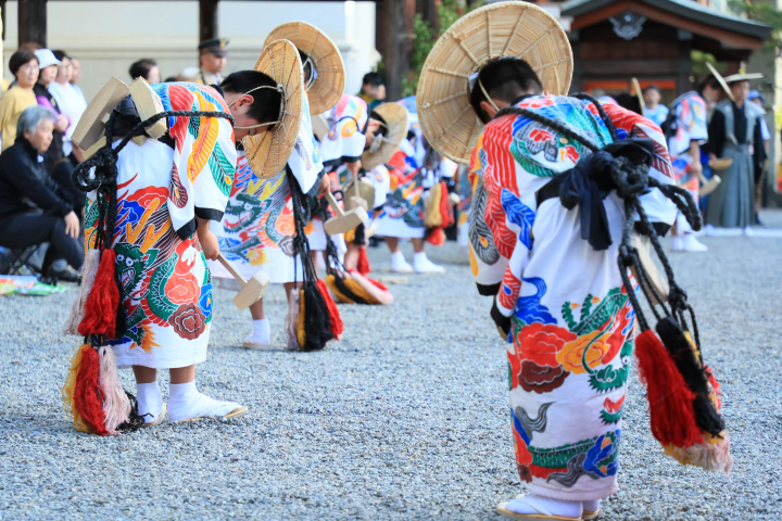 [Held on October 9th and 10th] The highlight is the gorgeous floats! Learn more about the traditional autumn Takayama Festival