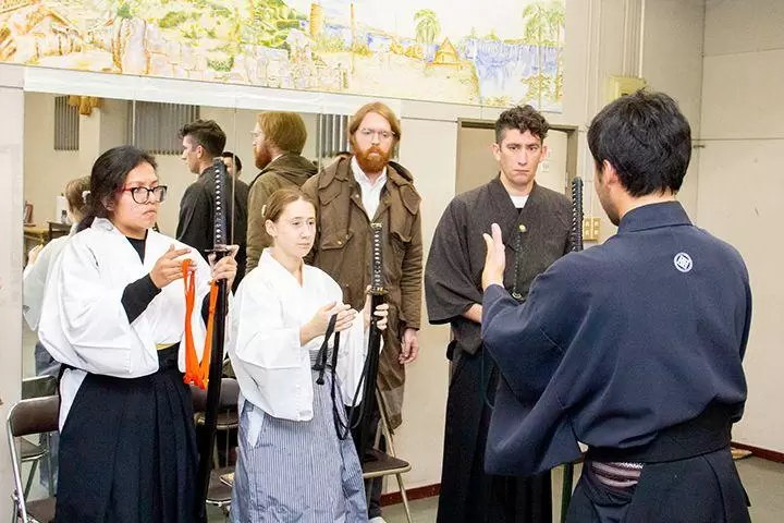 熊本でサムライになろう！　剣豪・宮本武蔵の流儀「二天一流」の18代宗家から学ぶ「居合体験」