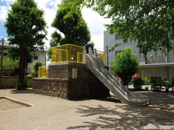 Discover 100 Kannon statues in Numabukuro, Nakano Ward, Tokyo. Travel through 100 years of history at "100 Kannon Meijiji Temple."