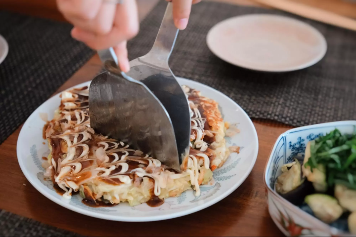 完成的御好燒非常好吃!