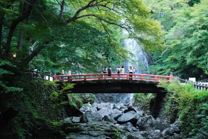 你相信這裡也是大阪嗎?