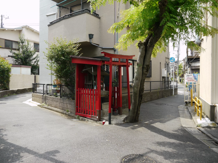 "Retrospective of Nakano" - Part 2 of Nakano's Underground Drains: Exploring the Tenjin River that used to flow from the north exit of Nakano Station -