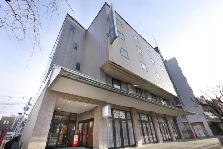 弘前布洛瑟姆酒店