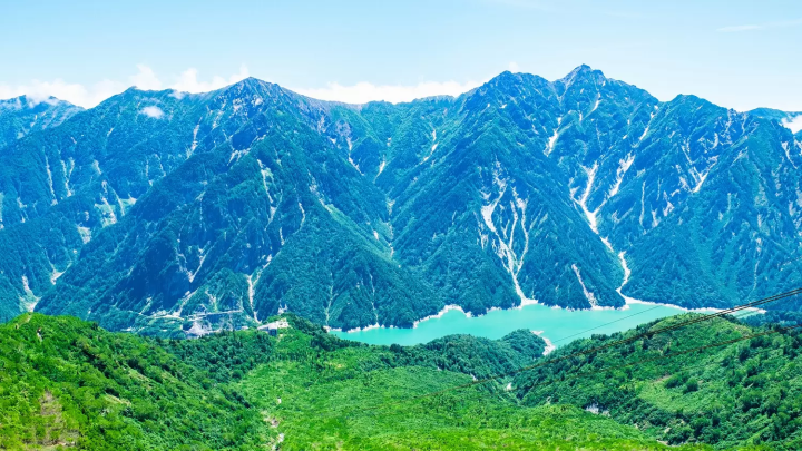 Japan's Mountains: 15 Famous Peaks and Climbing Tips