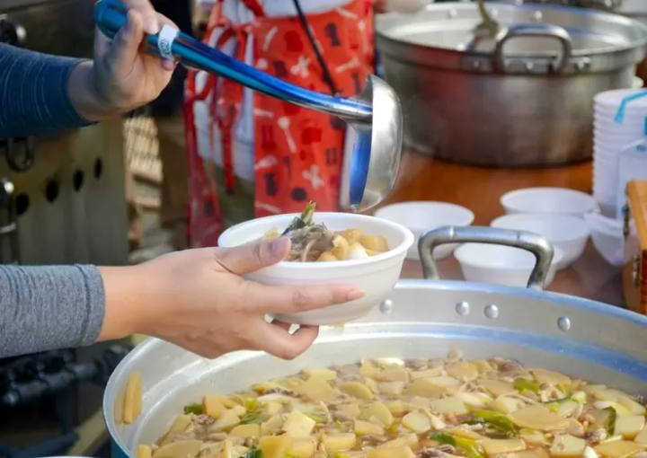 Enjoy the Enchanting Snow Lantern Festival, the Largest Winter Event in Tohoku!