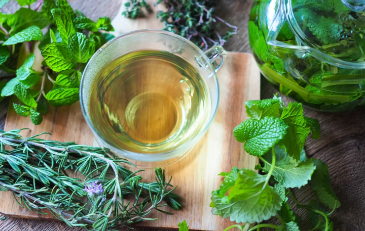 Relax with Herbal ice and Sake