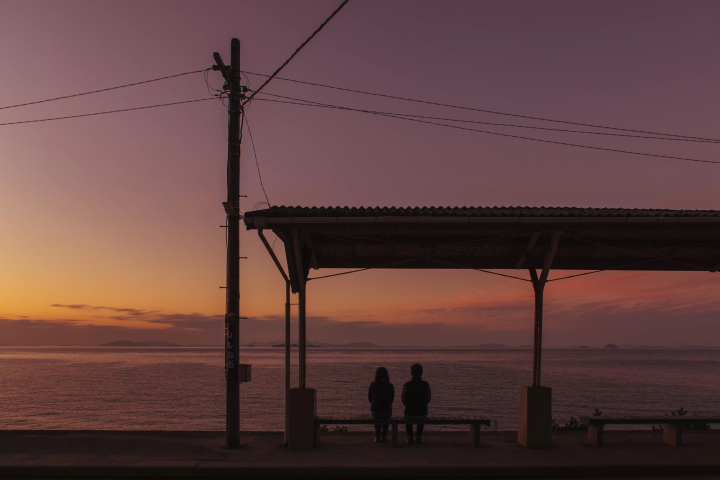 한번은 내려보고 싶은 포토 제닉 무인 역 "JR 시모나다 역"