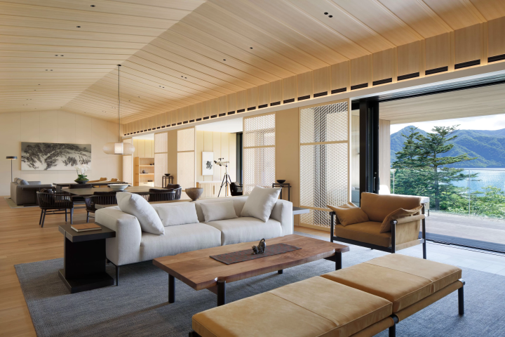 헬리콥터 여행! 가을의 "더 리츠 칼튼 닛코"