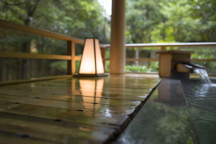 【周年纪念旅馆】被绿树环绕，心情舒畅♪ 何不在我们的旅馆庆祝您的特殊日子呢？