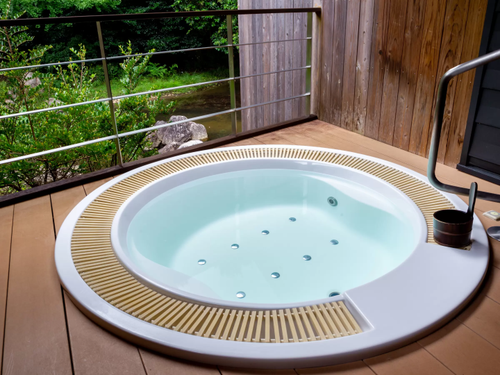 [แผนการคลอดบุตร] ◆ ค่ำคืนอันหรูหราที่เอื้อต่อสตรีมีครรภ์ ◆ ช่วงเวลาแห่งการเยียวยาก่อนคลอดบุตรและการเดินทางที่น่าจดจำสำหรับสองคน