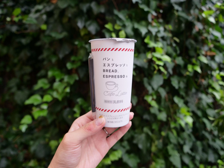 BREAD,ESPRESSO & 咖啡拿鐵