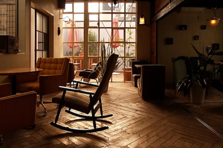 アナログ カフェ ラウンジ トーキョー (ANALOG CAFE / LOUNGE TOKYO)