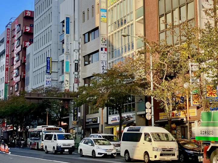 มีสไตล์แบบสบายๆ และเป็นผู้ใหญ่ขึ้นอีกเล็กน้อย อาหารฝรั่งเศสรสเลิศที่ "Bistro Mura"