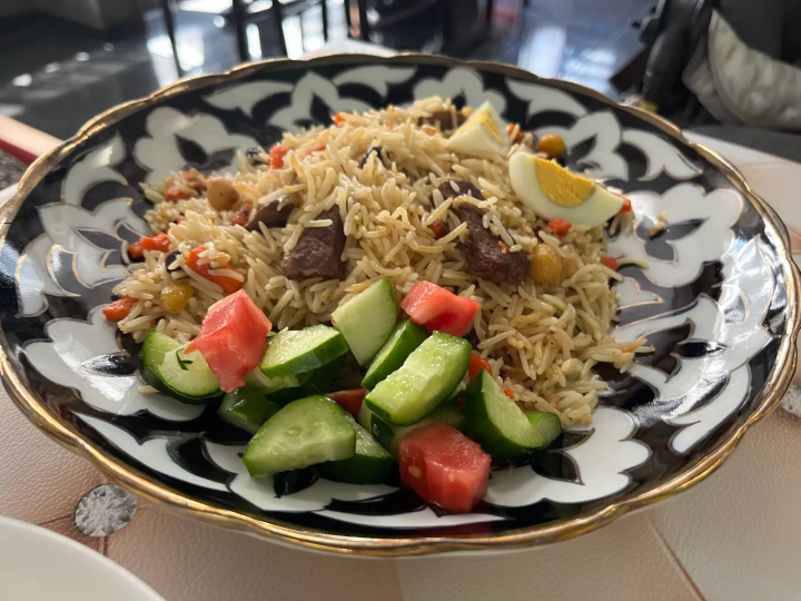 Silk Road in Nakano?! Travel to Uzbekistan at "Vatanim" on Yakushi Ai Road in Nakano, Tokyo