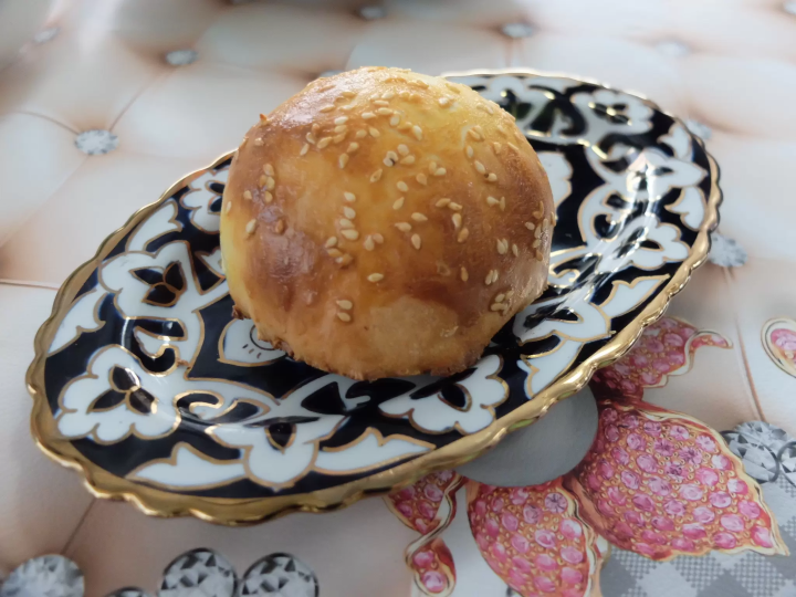 Silk Road in Nakano?! Travel to Uzbekistan at "Vatanim" on Yakushi Ai Road in Nakano, Tokyo