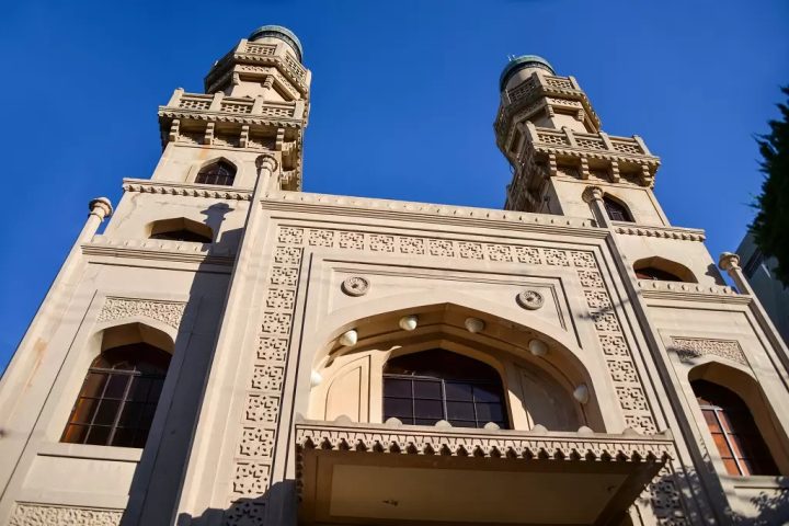 Visit The 80-Year Old Muslim Mosque in Kobe, Japan's First