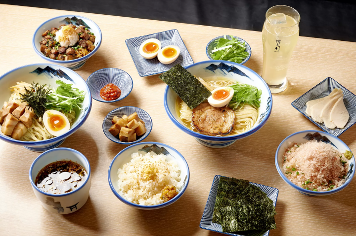 東京必吃「AFURI阿夫利拉麵」朝聖攻略！經典柚香，清爽雞湯系拉麵一定要品嚐！