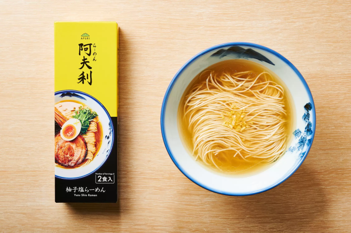 東京必吃「AFURI阿夫利拉麵」朝聖攻略！經典柚香，清爽雞湯系拉麵一定要品嚐！
