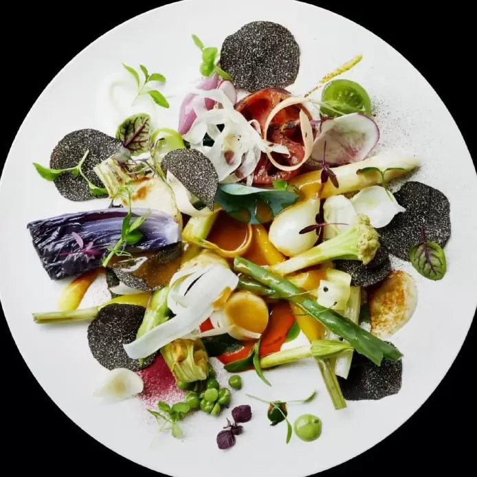 ประสบการณ์พิเศษใน “ใจกลาง” ของโตเกียว ~ ภาพอุกิโยะพิเศษ ทิวทัศน์ที่สวยงาม และอาหารรสเลิศจะจัดขึ้นในวันที่ 20 และ 21 พฤศจิกายน ที่สวนด้านนอกพระราชวังอิมพีเรียลในช่วงใบไม้เปลี่ยนสี ~