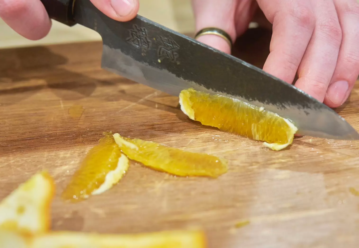 【장인의 거리 연삼조】가이드북에 실려 있지 않은, 세계에 하나만의 식칼을 만드는 여행