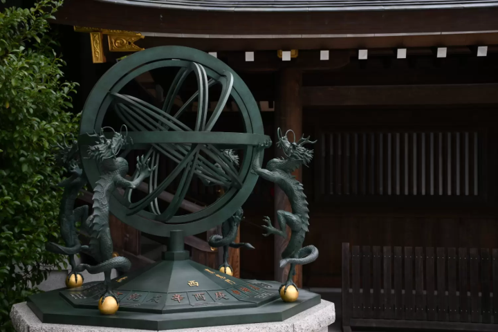 八方除けで有名な寒川神社のアクセス方法