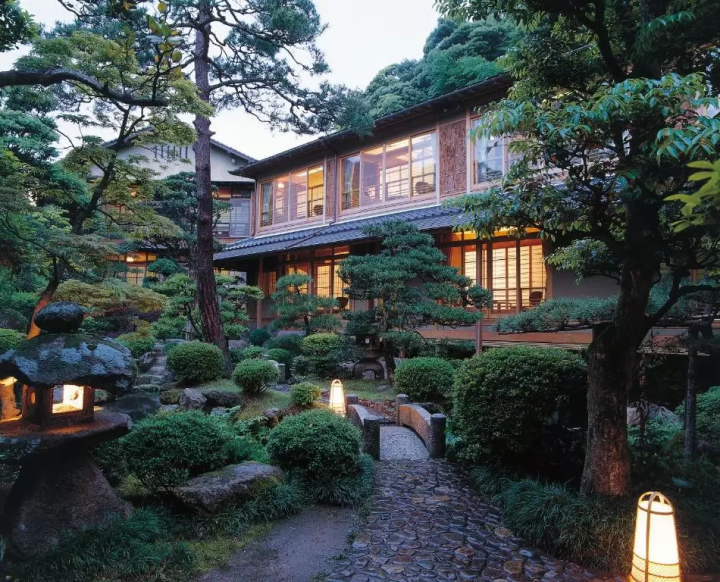 Japanese Ryokan Guide: Room Rates, Manners, And Suggested Lodgings