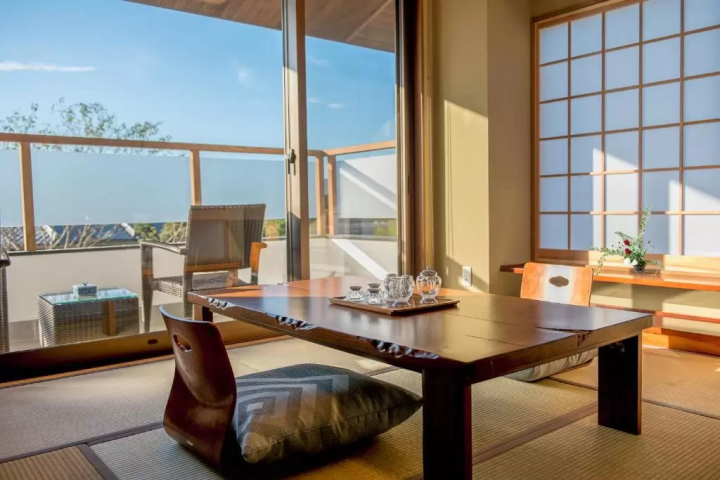 Japanese Ryokan Guide: Room Rates, Manners, And Suggested Lodgings