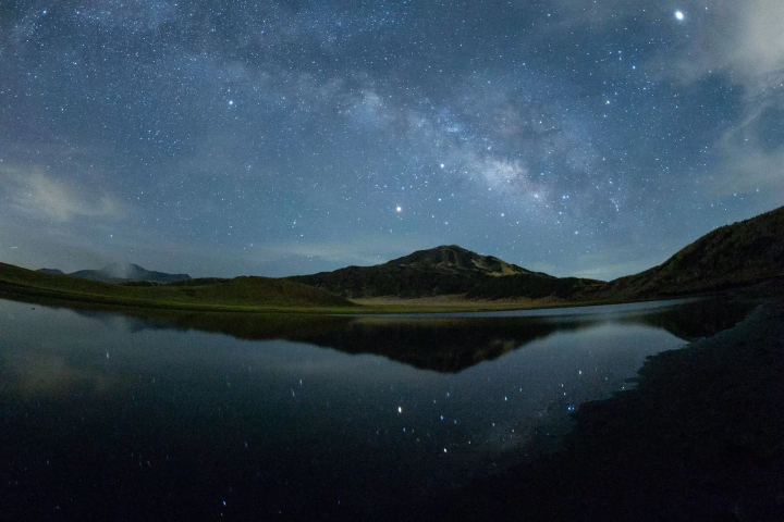 每晚1600万日元！世界上最贵的清酒酿酒厂之旅* 豪华清酒品牌SAKE HUNDRED于7月23日推出新服务，丰富私人飞机旅行。