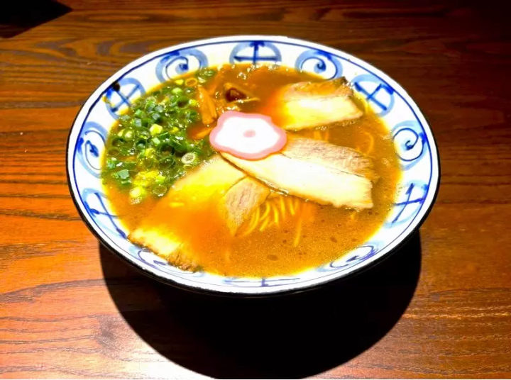 เที่ยวนันกิชิราฮามะด้วยจักรยานไฟฟ้า! แผนเที่ยวสุดคุ้ม ครบทั้งออนเซ็น ทะเล และอาหารอร่อย