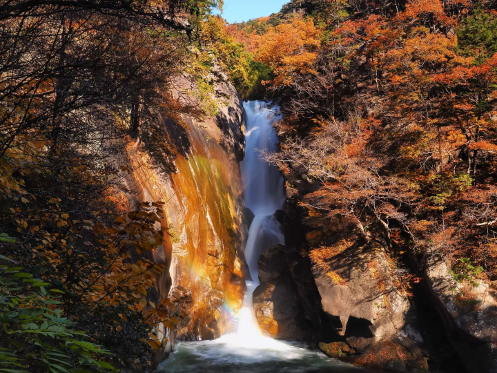 昇仙峡の紅葉のイメージ画像