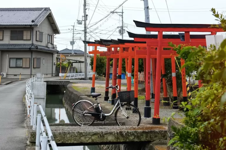 Escape from Himeji: Discover Fukusaki's Folklore, Historic Hotel, and Local Delights