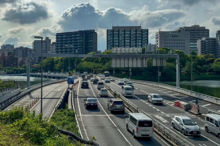 【2024】東京大神宮への行き方！最寄り駅とアクセス方法を解説