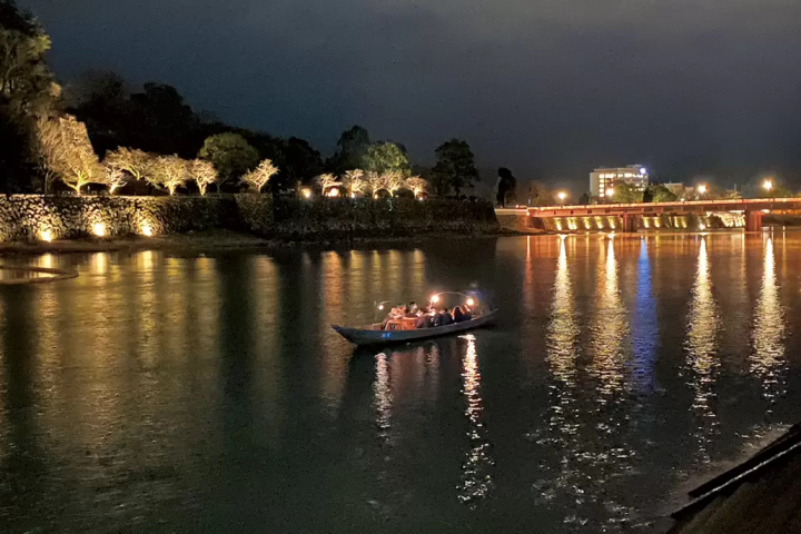 ล่องแพแม่น้ำคุมะ