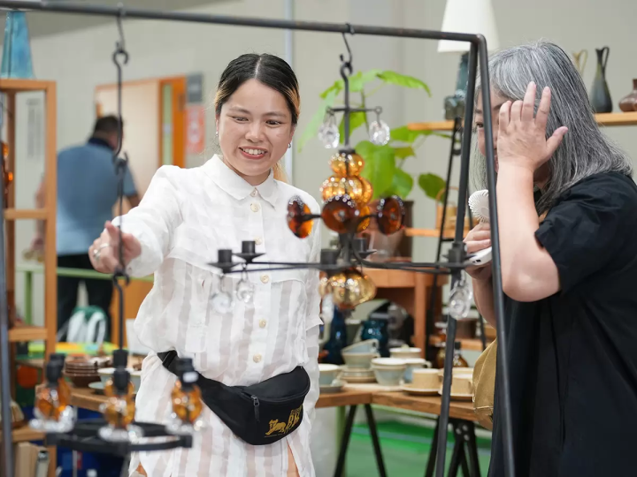 운하와 아트의 거리·텐노즈에서 즐기는 휴게인 하루. 북유럽 빈티지와 음식을 즐기는 북유럽 시장 "NORDIC JOURNEY"