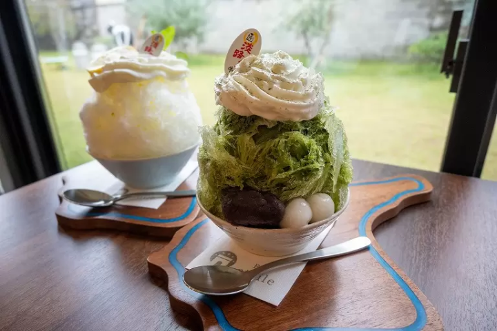 穿越到古老而美好的日本。洲本復古的小巷裡散步