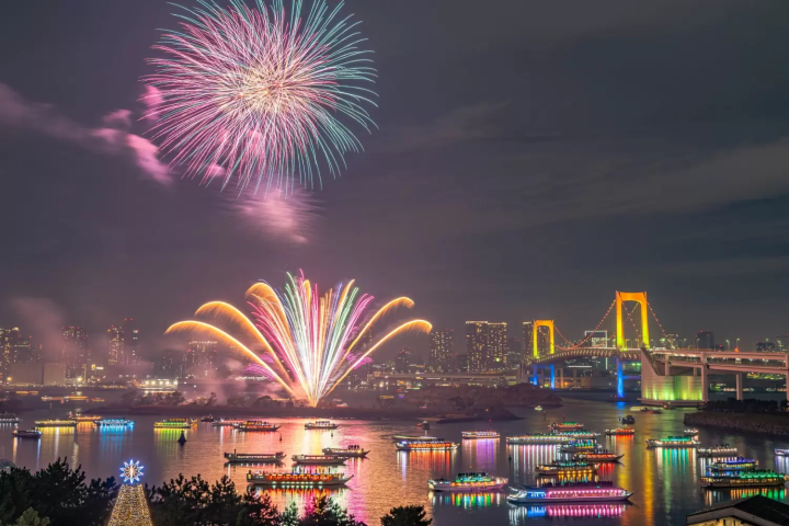 Odaiba Rainbow Fireworks
